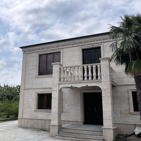 Apartamento Gardenia Tskaltubo Exterior foto