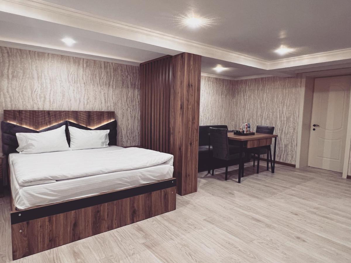 Apartamento Gardenia Tskaltubo Exterior foto